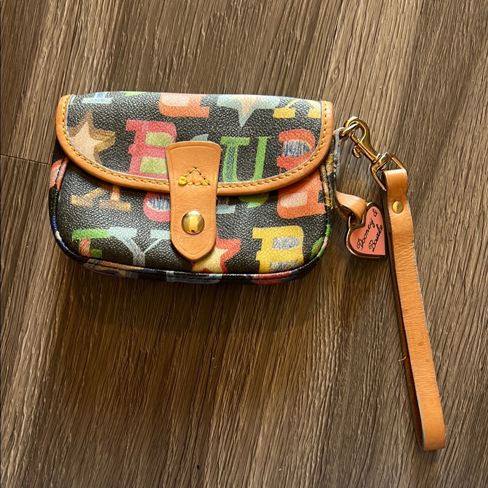 Tan Geometric Wristlet with Flap Closure